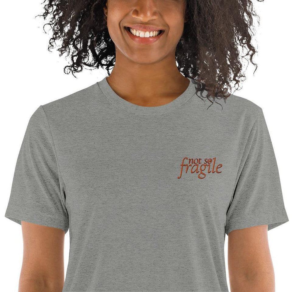 T-shirt à manches courtes brodé "not so fragile" - Manufacture of Emotions