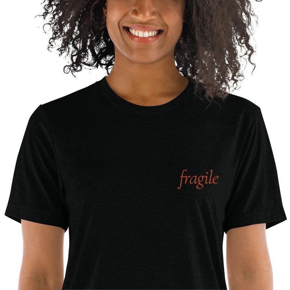 T-shirt à manches courtes "Fragile" - Manufacture of Emotions